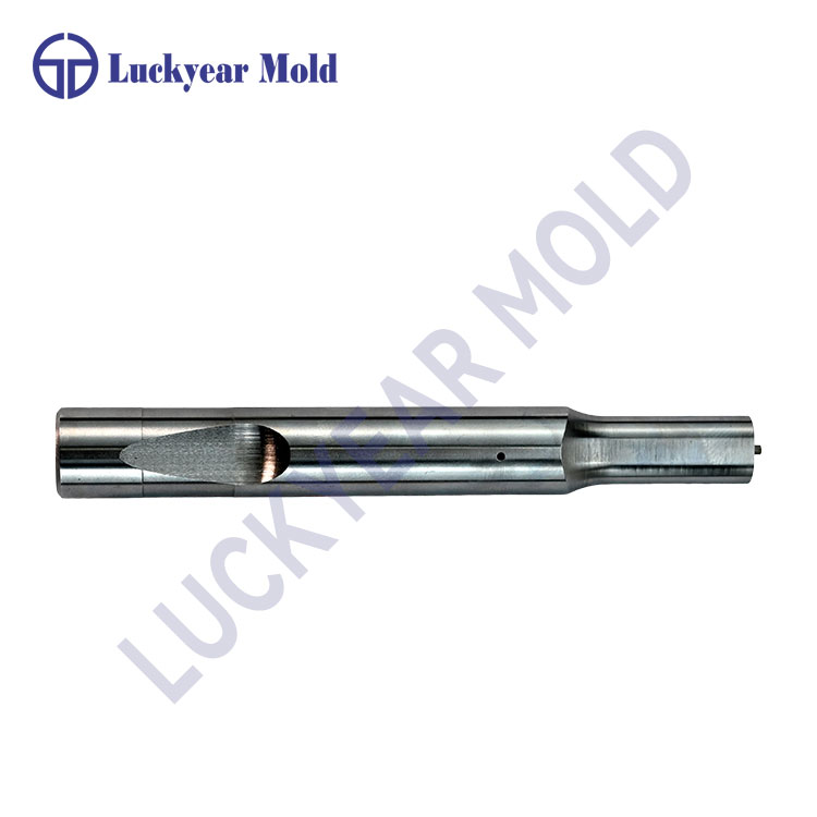 كيفية استخدام المسمار الحفر الذاتي